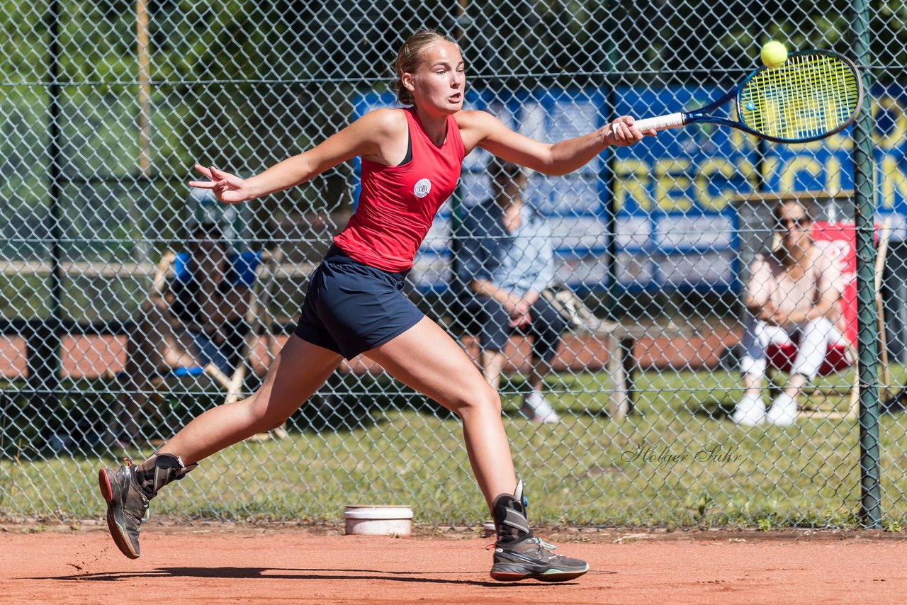 Bild 103 - Cup Pinneberg